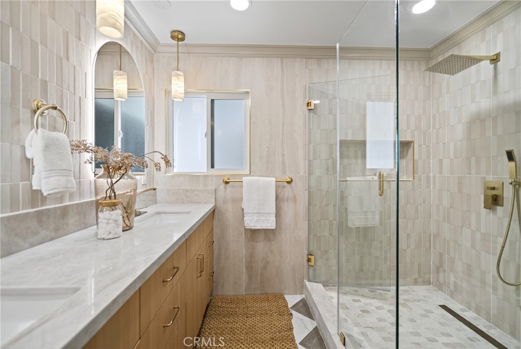 MLS #OC25257282 image #48