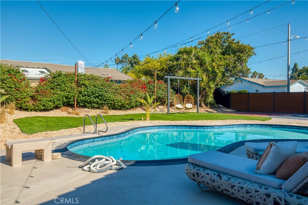 MLS #OC25257282 image #57