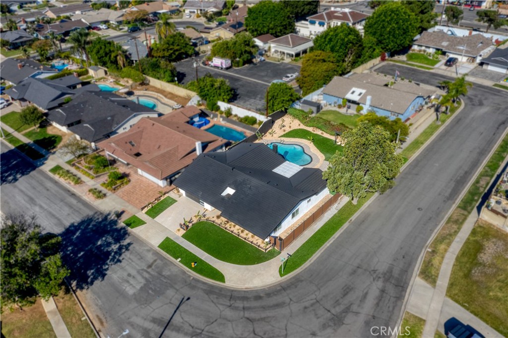 MLS #OC25257282 image #58