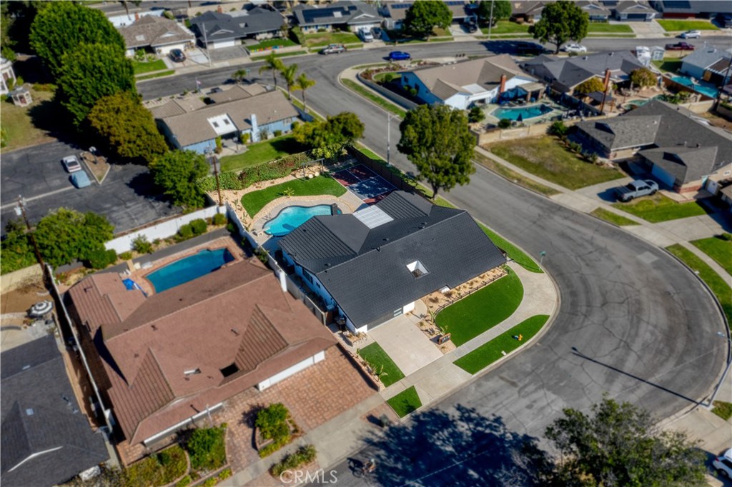 MLS #OC25257282 image #61