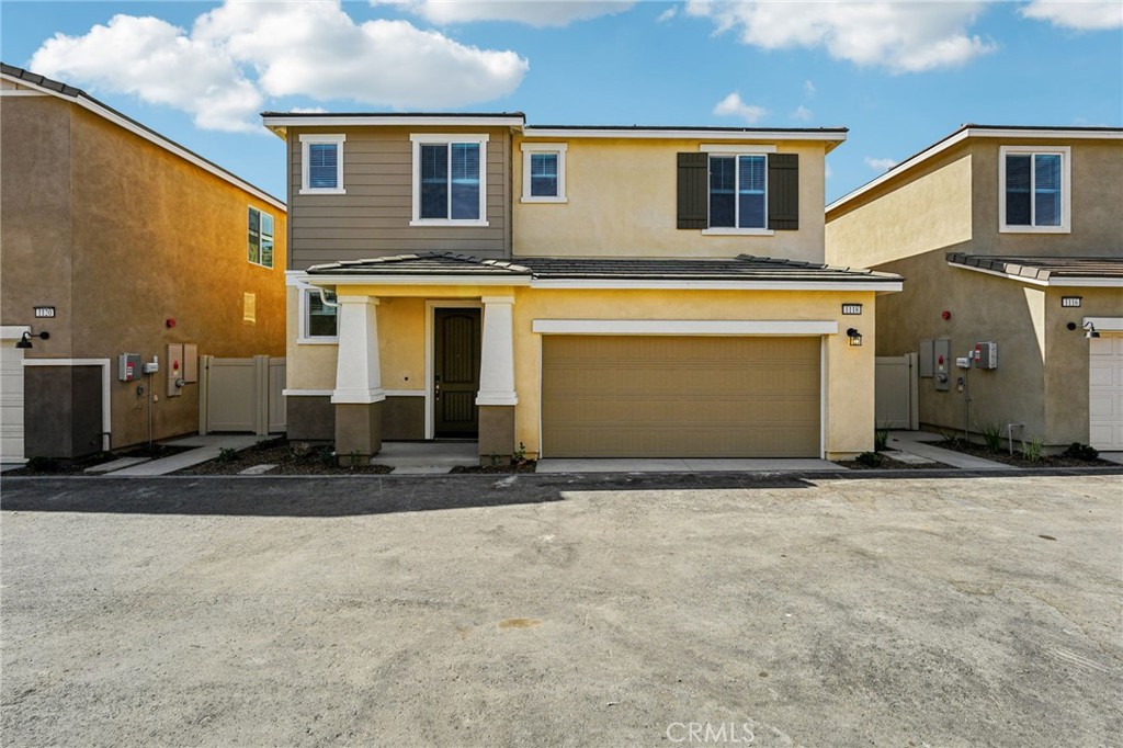 MLS #OC25257289 image #0