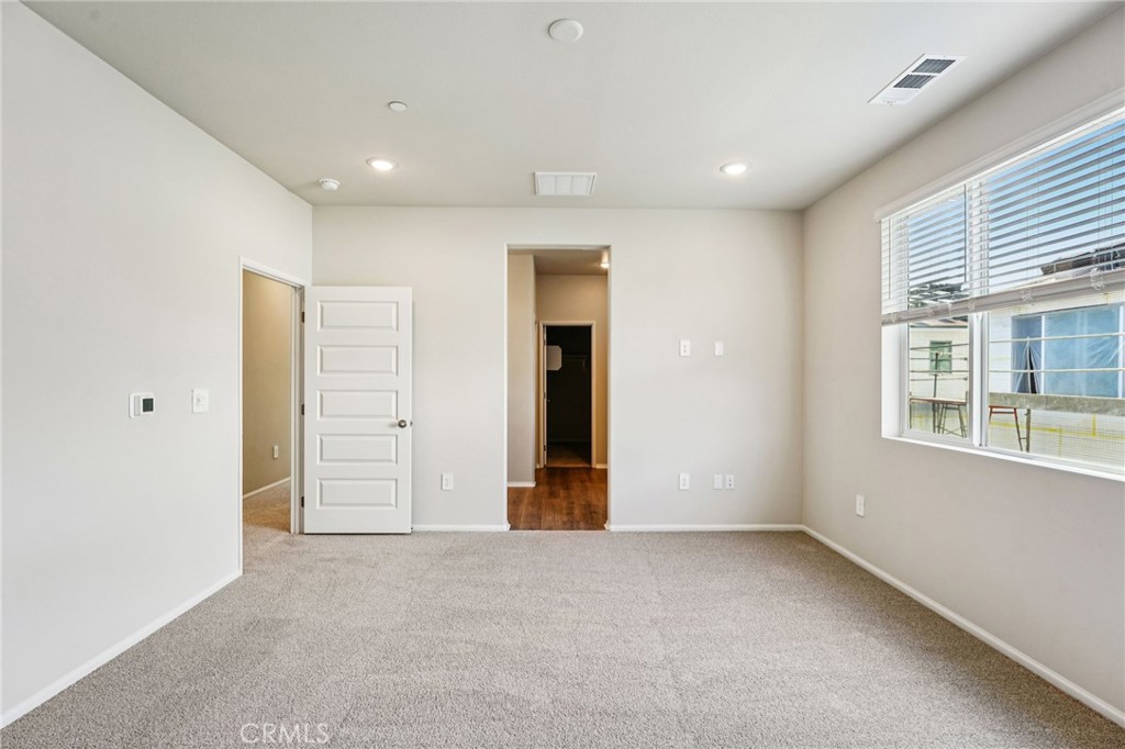 MLS #OC25257289 image #18