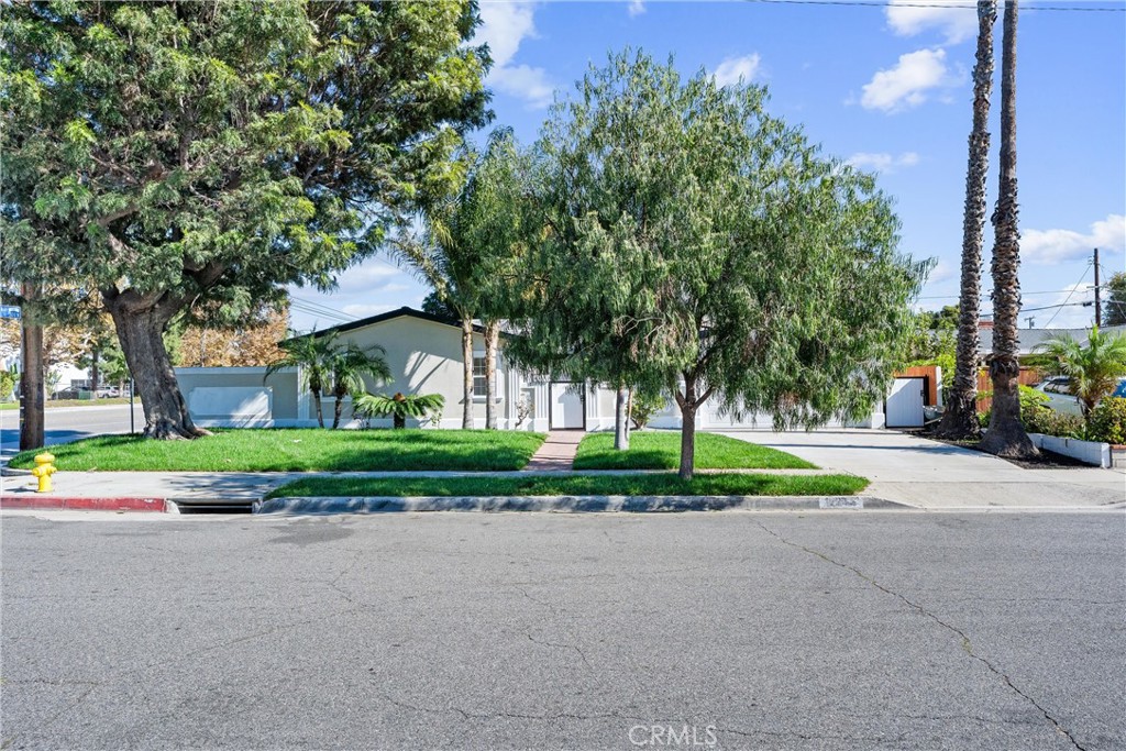 MLS #OC25257295 image #35