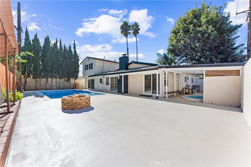 MLS #OC25257295 image #4