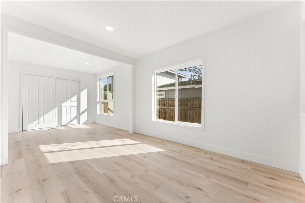 MLS #OC25257296 image #13