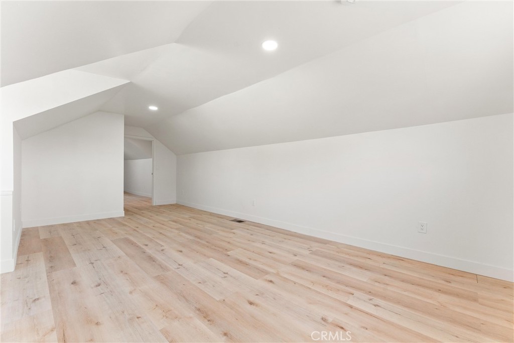 MLS #OC25257296 image #25