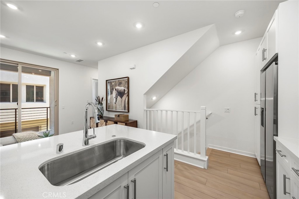 MLS #OC25257298 image #12