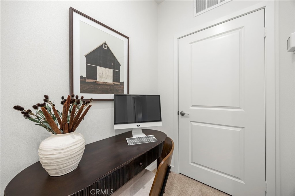 MLS #OC25257298 image #18