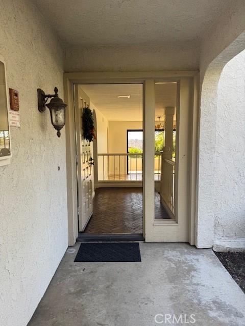 MLS #OC25257351 image #1