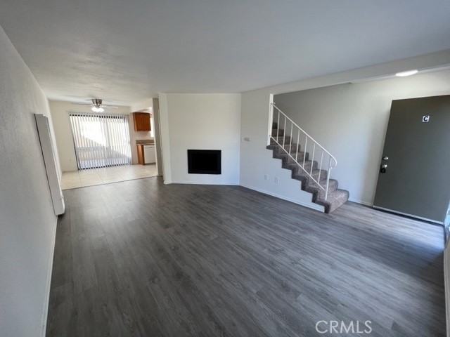 MLS #OC25257368 image #2