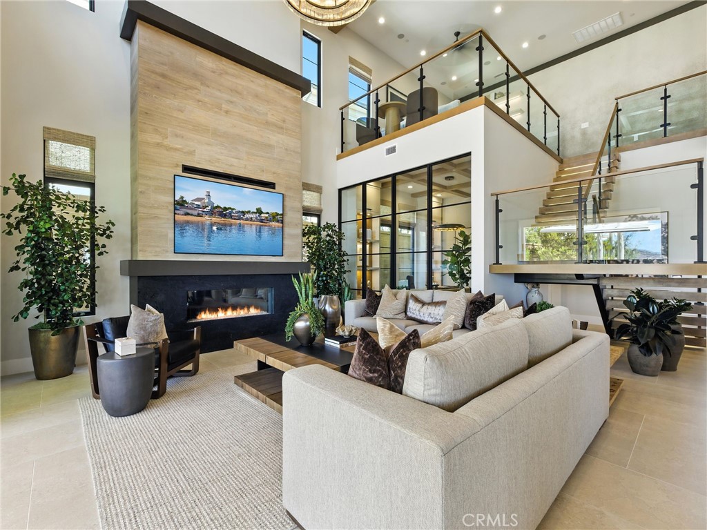 MLS #OC25257390 image #13