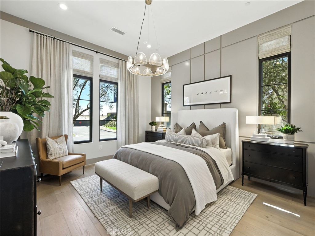 MLS #OC25257390 image #14