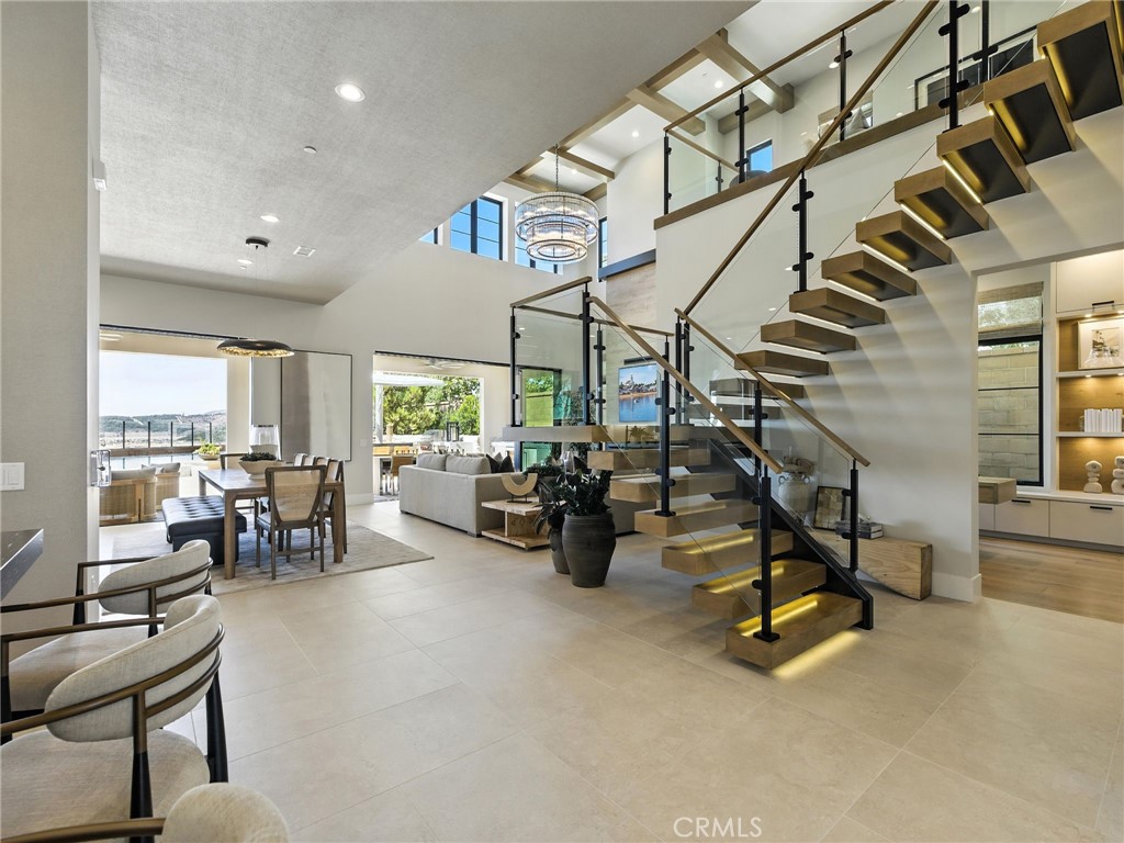 MLS #OC25257390 image #3