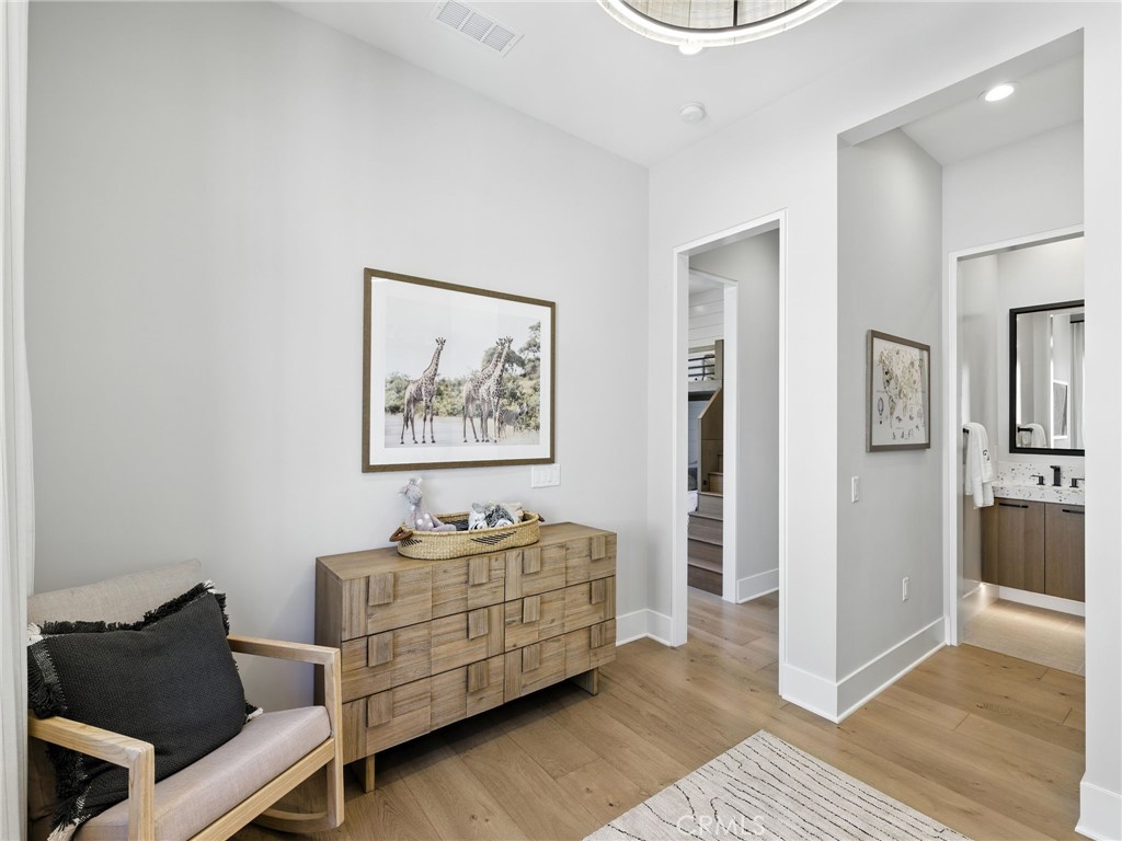 MLS #OC25257390 image #43