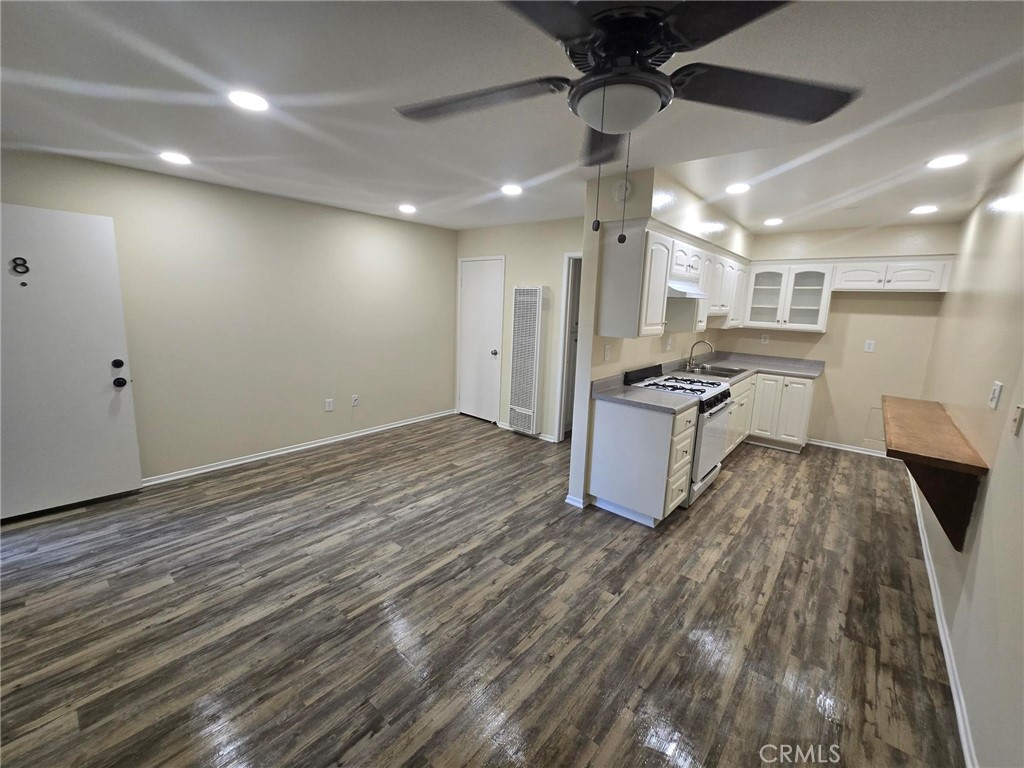 MLS #OC25257396 image #3