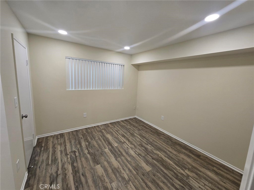 MLS #OC25257396 image #6