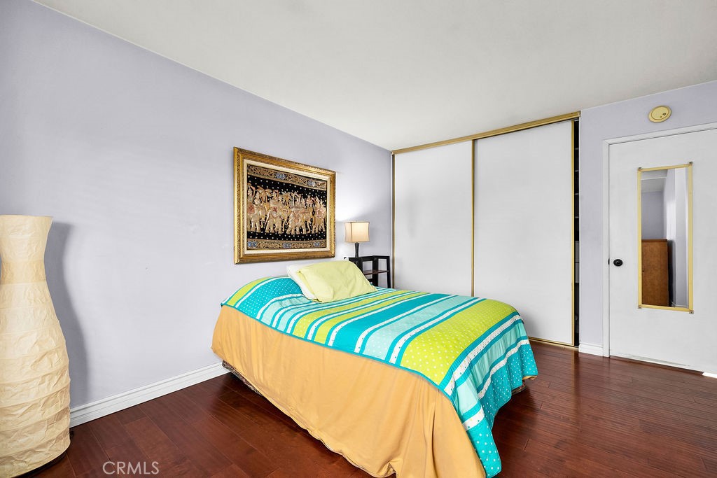 MLS #OC25257422 image #16