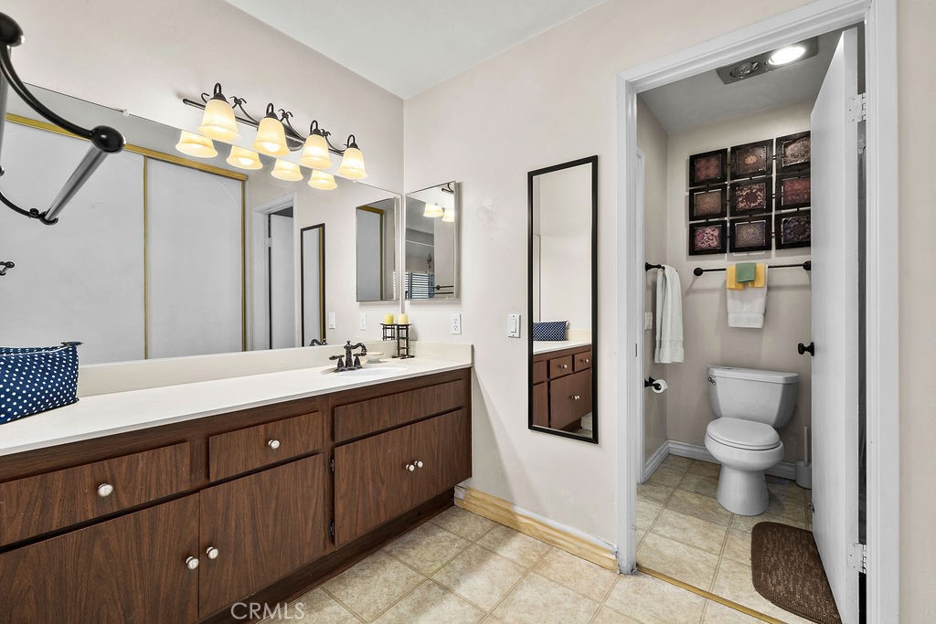 MLS #OC25257422 image #18