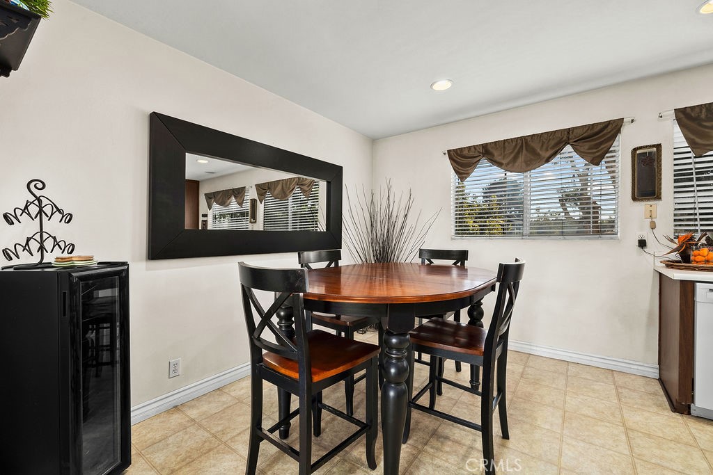 MLS #OC25257422 image #3