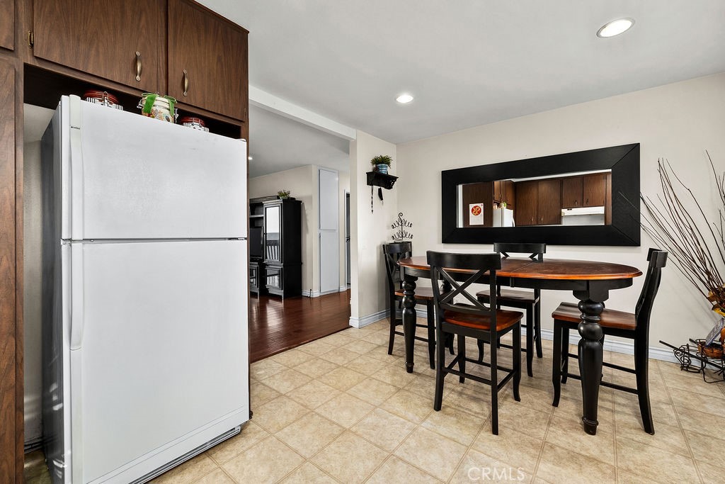 MLS #OC25257422 image #9