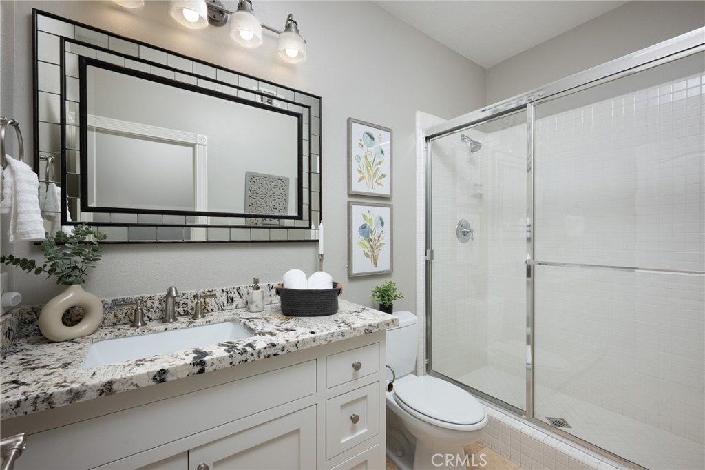 MLS #OC25257442 image #14