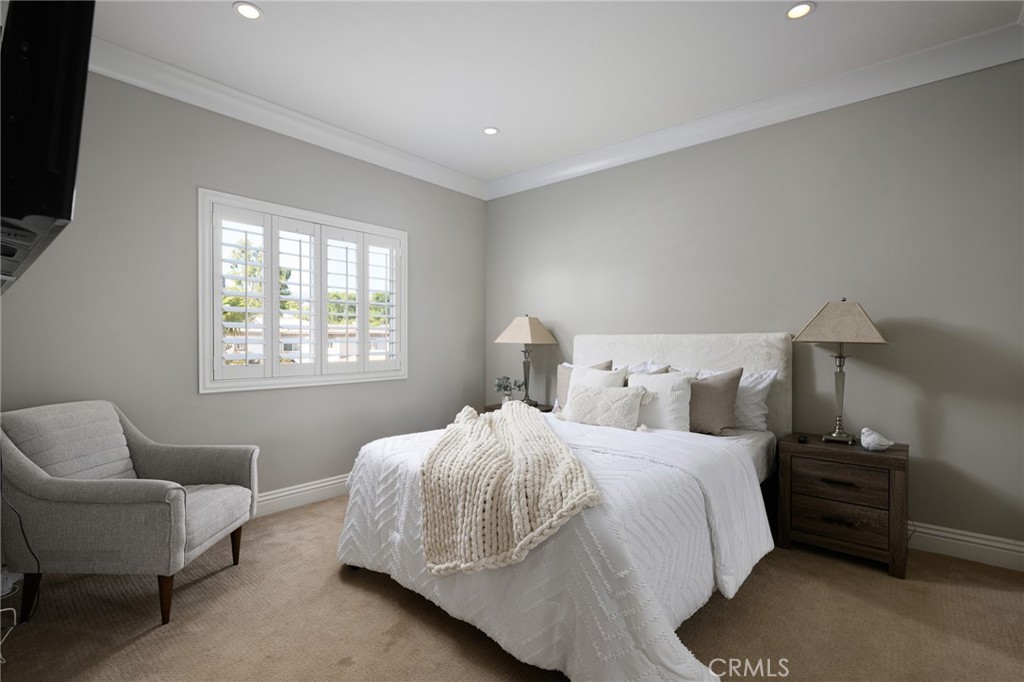 MLS #OC25257442 image #25