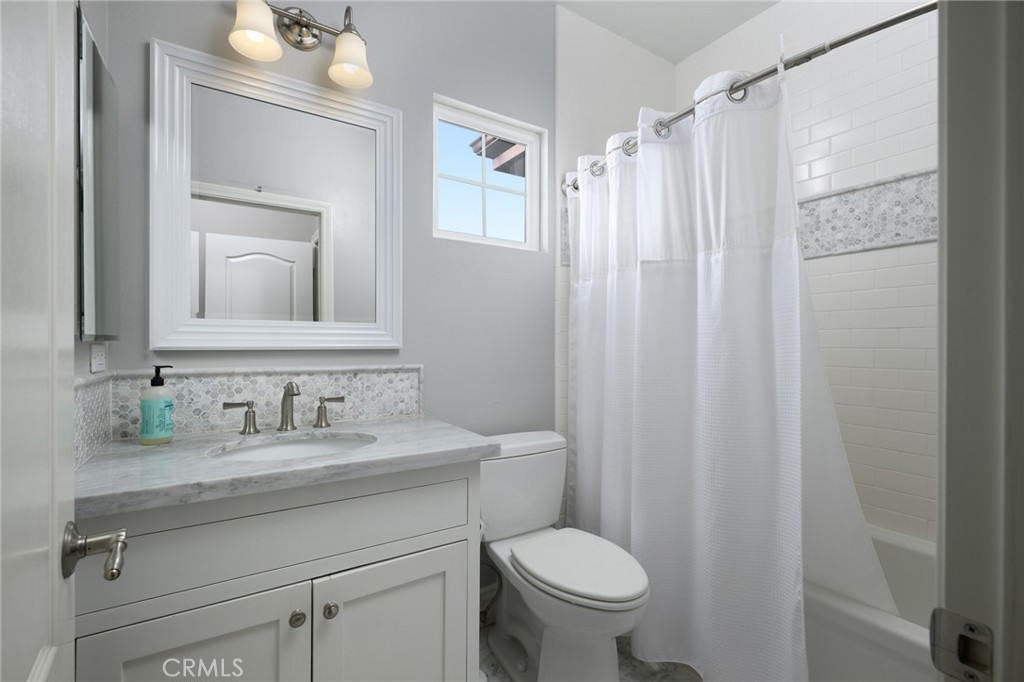 MLS #OC25257442 image #28