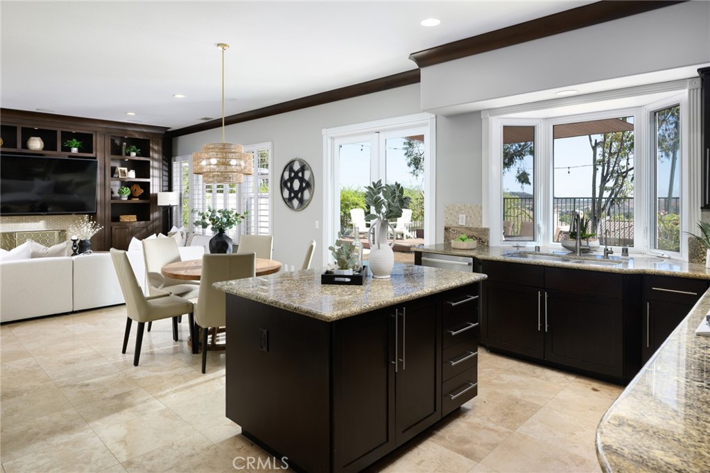 MLS #OC25257442 image #3