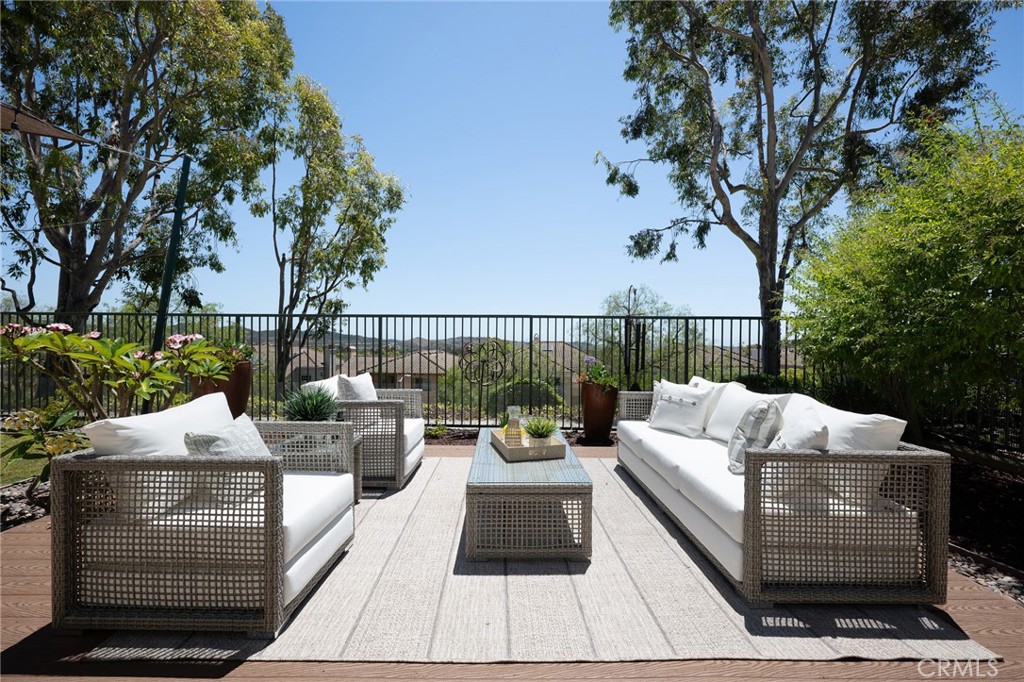 MLS #OC25257442 image #33