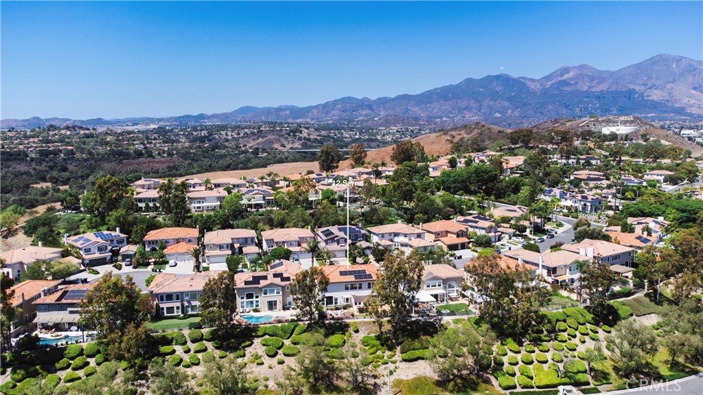 MLS #OC25257442 image #60