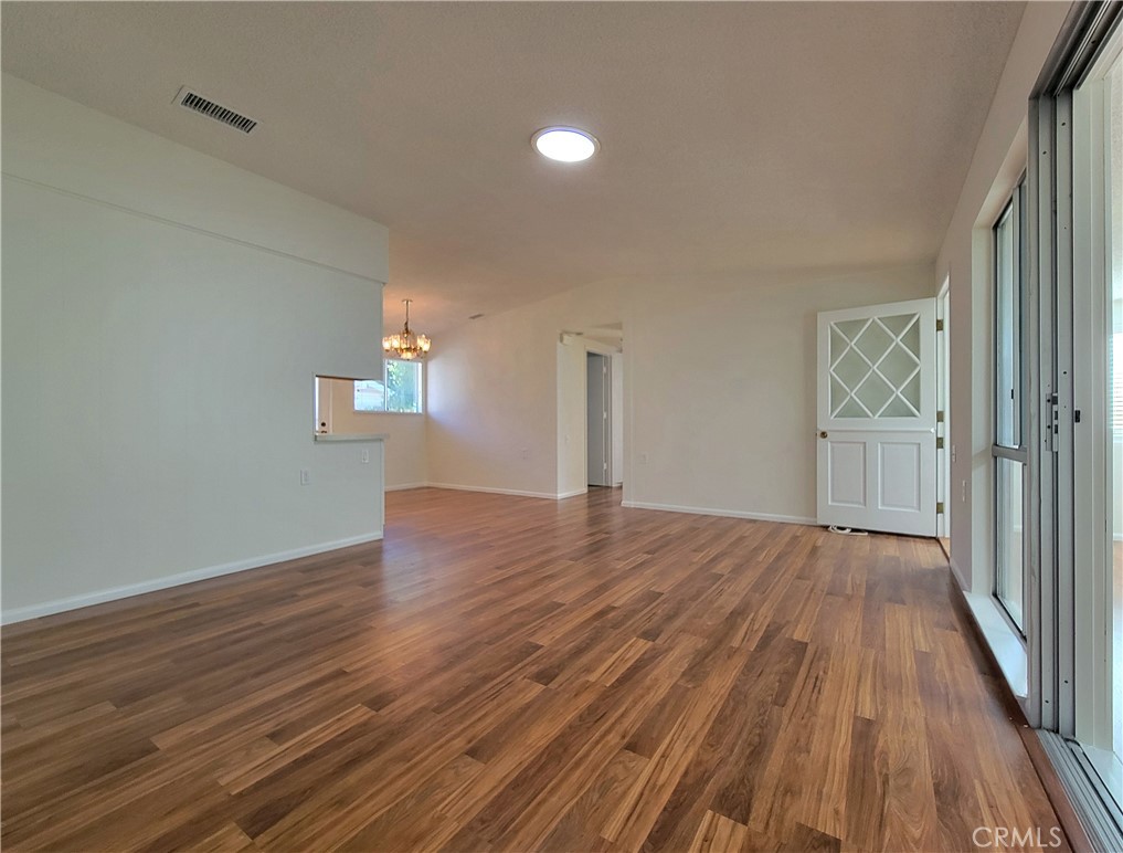 MLS #OC25257450 image #7