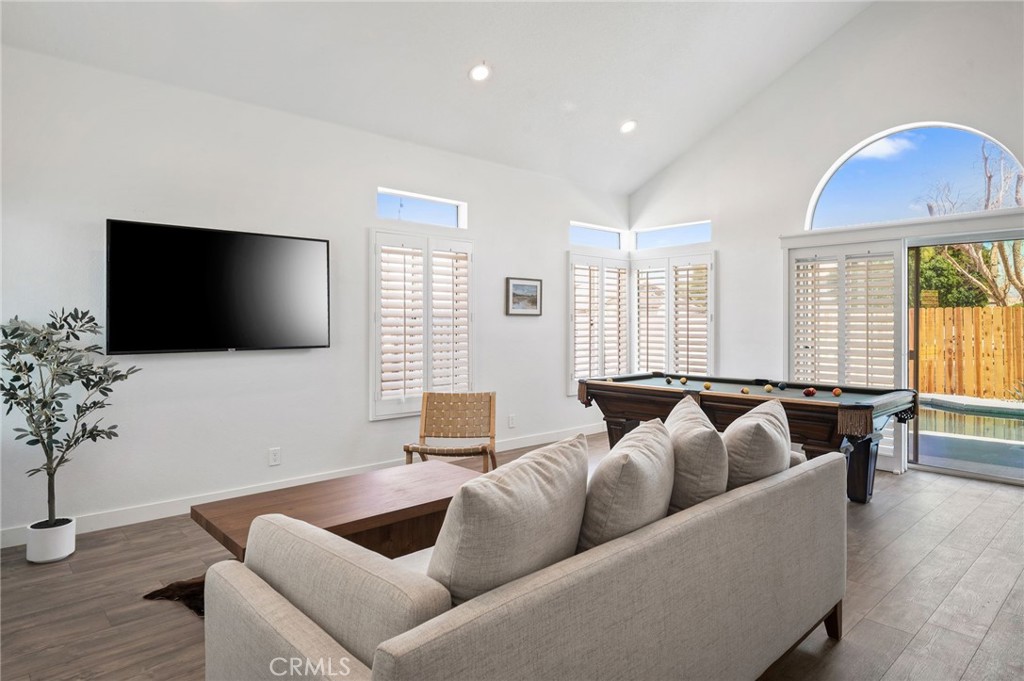 MLS #OC25257498 image #15