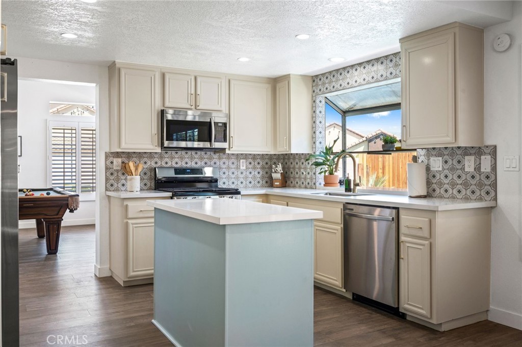 MLS #OC25257498 image #21