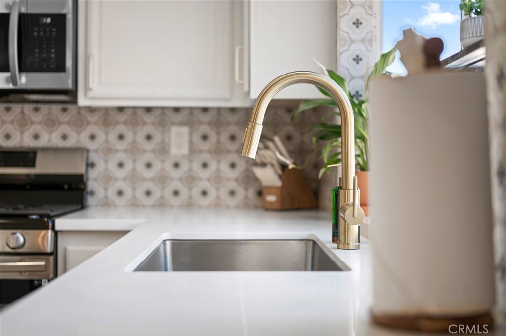 MLS #OC25257498 image #22