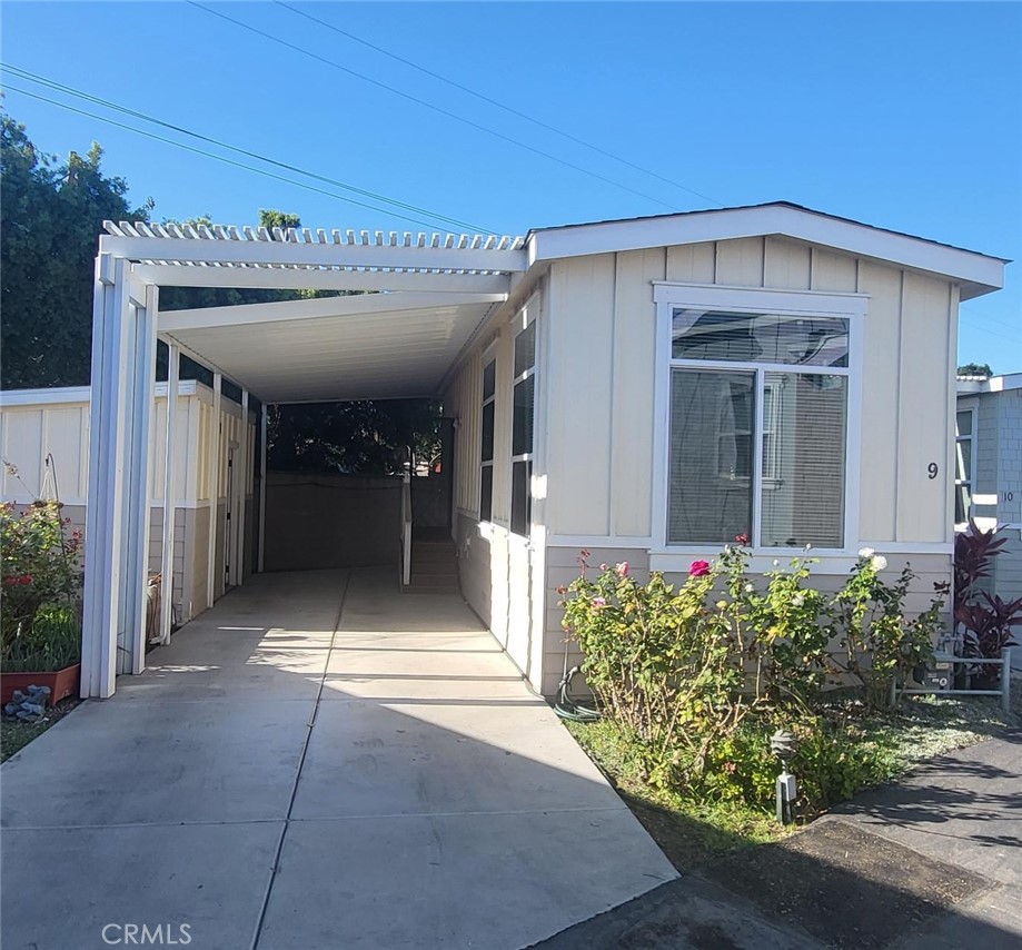 MLS #OC25257503 image #4