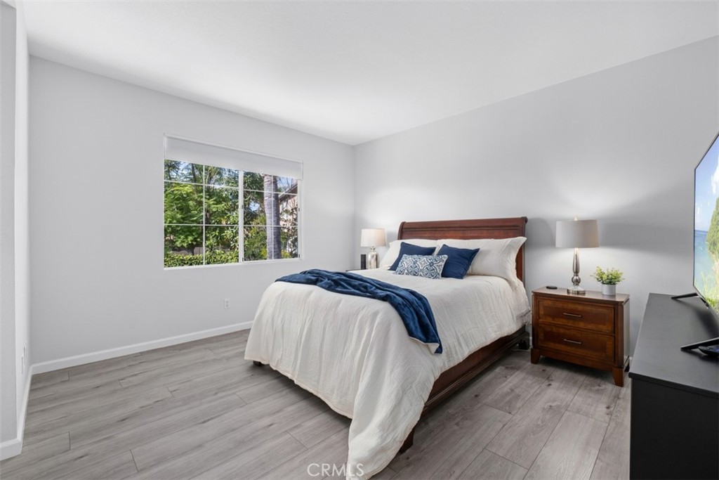 MLS #OC25257564 image #14