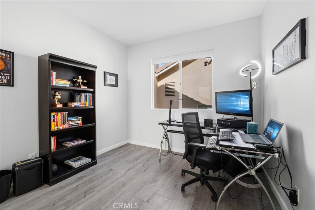 MLS #OC25257564 image #18