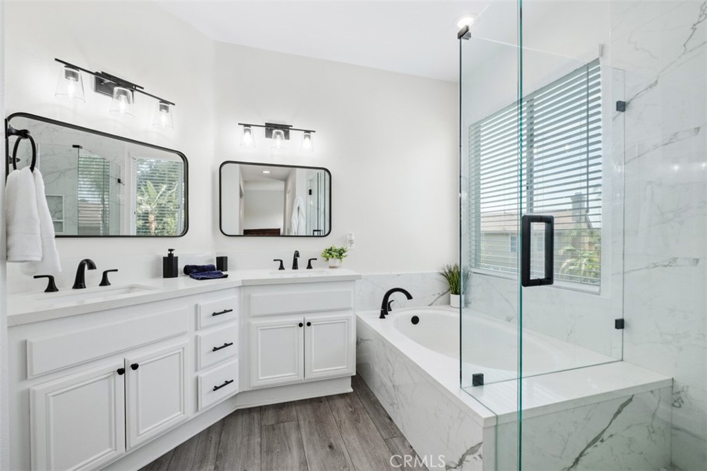 MLS #OC25257564 image #19