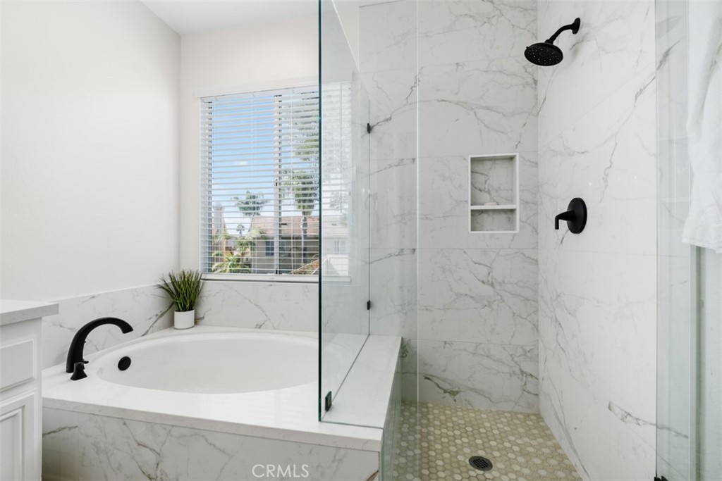 MLS #OC25257564 image #20