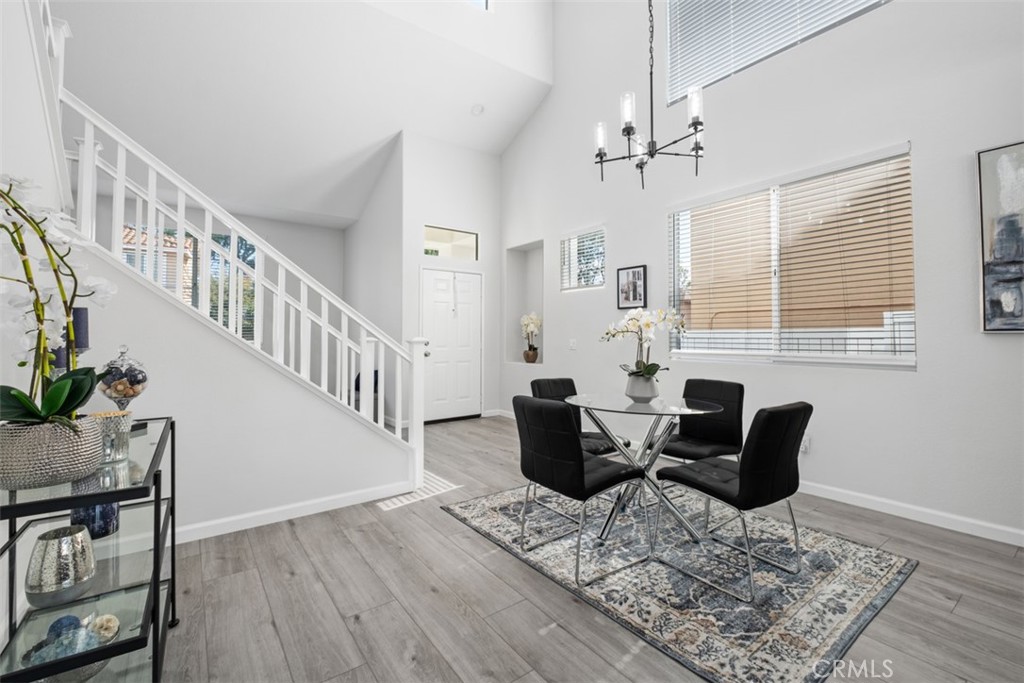 MLS #OC25257564 image #5