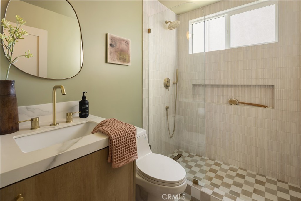 MLS #OC25257592 image #13