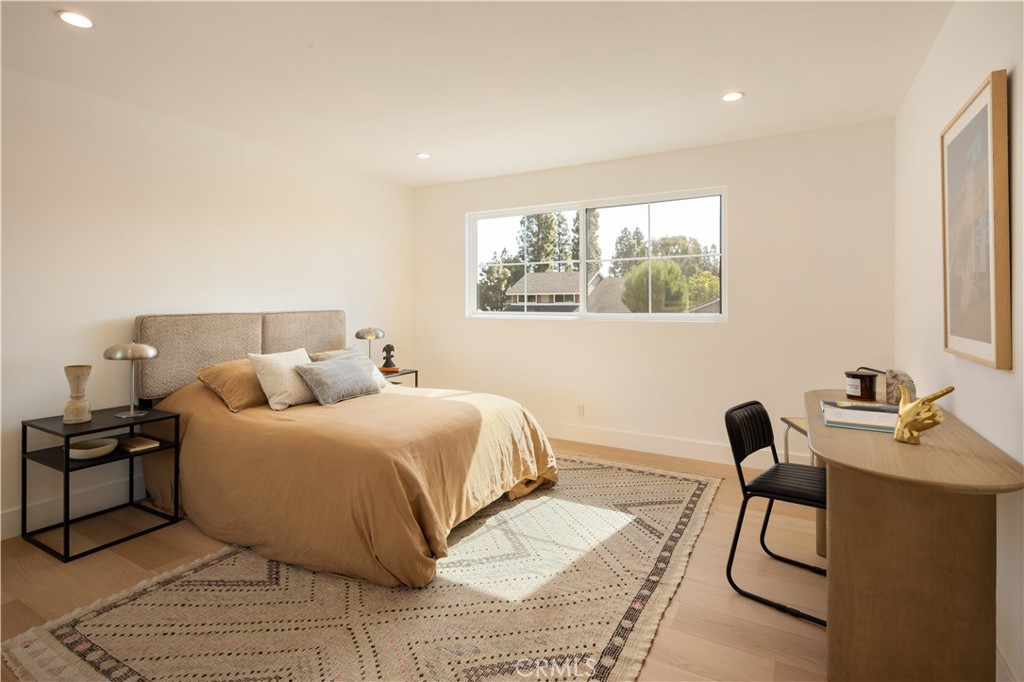 MLS #OC25257592 image #23