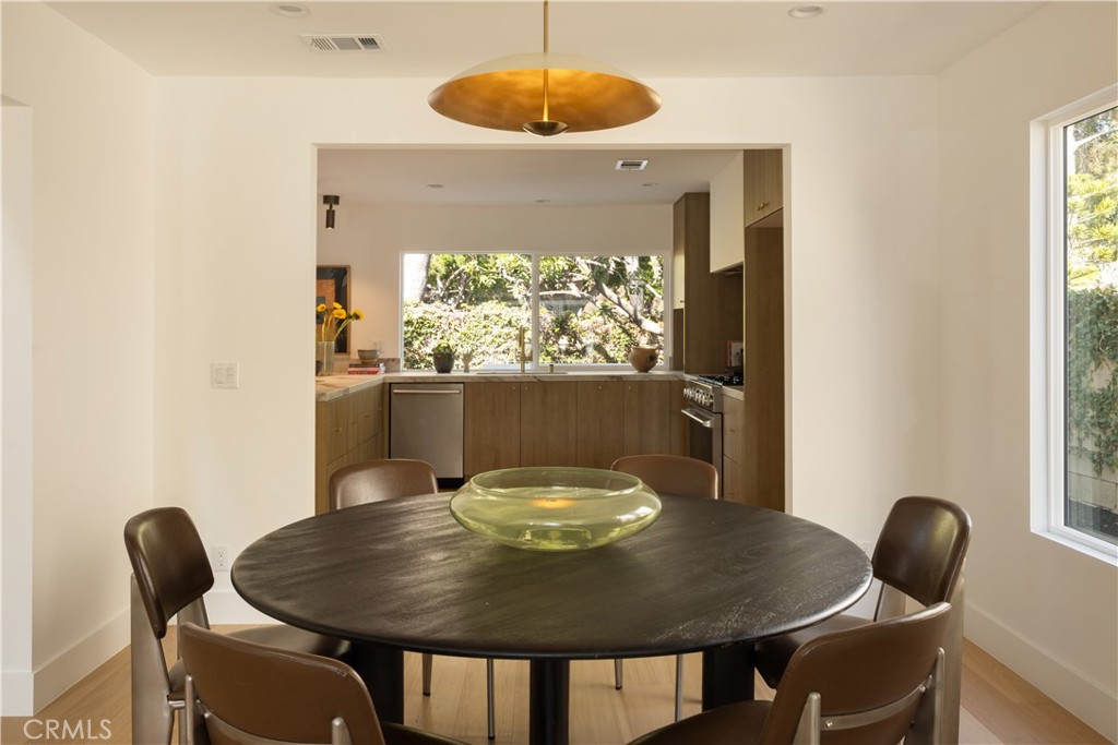 MLS #OC25257592 image #4