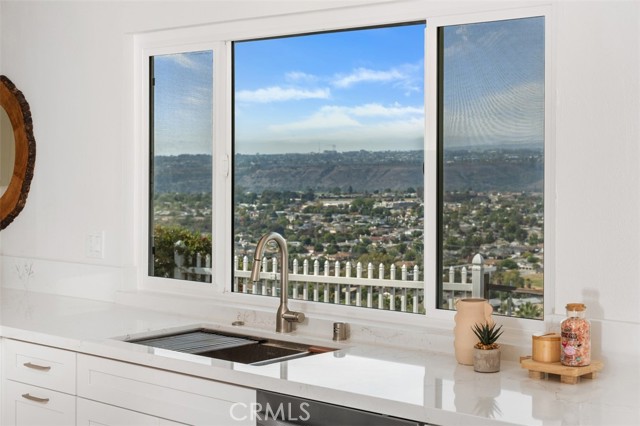 MLS #OC25257688 image #8