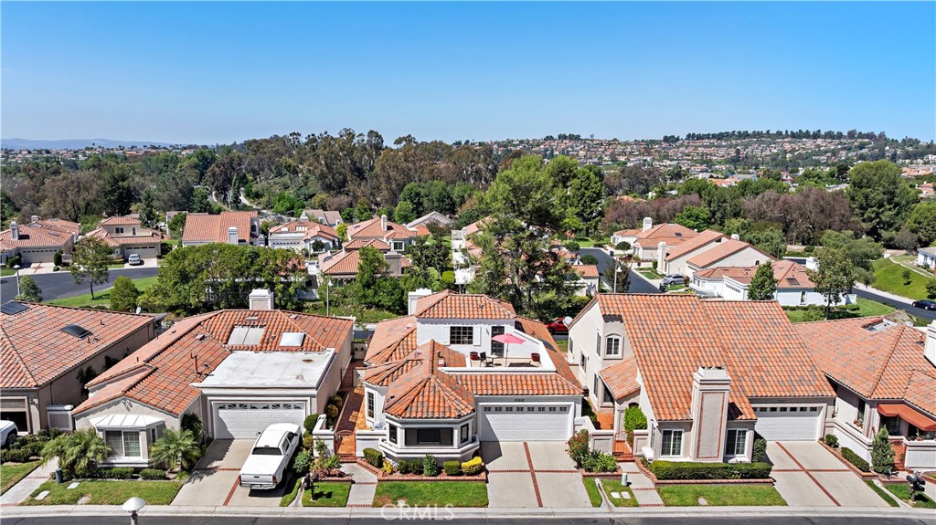 MLS #OC25257714 image #45