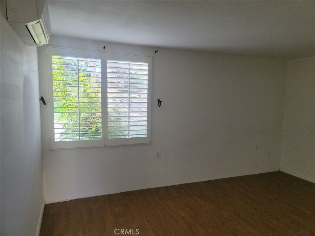 MLS #OC25257747 image #12