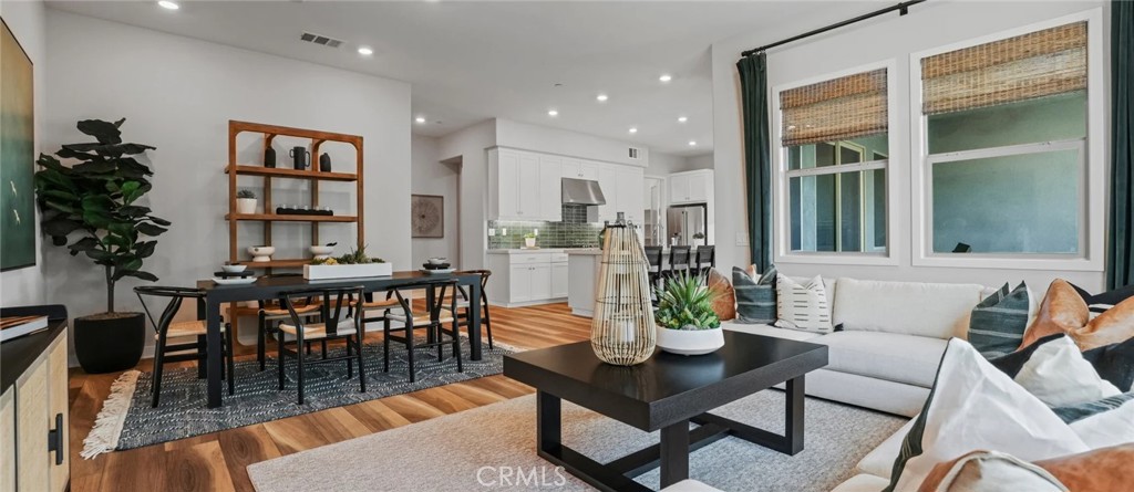 MLS #OC25257748 image #10