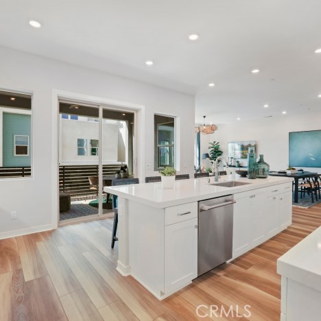 MLS #OC25257748 image #4