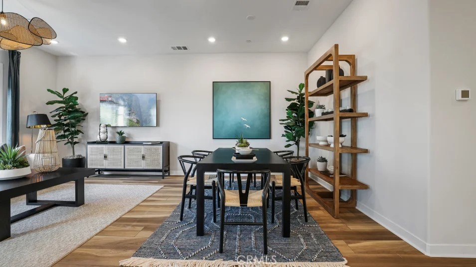 MLS #OC25257748 image #7