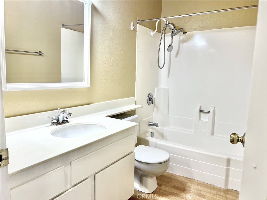 MLS #OC25257761 image #16